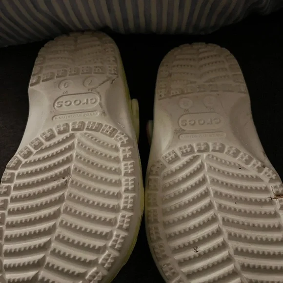 Crocs - Picture 2 of 2